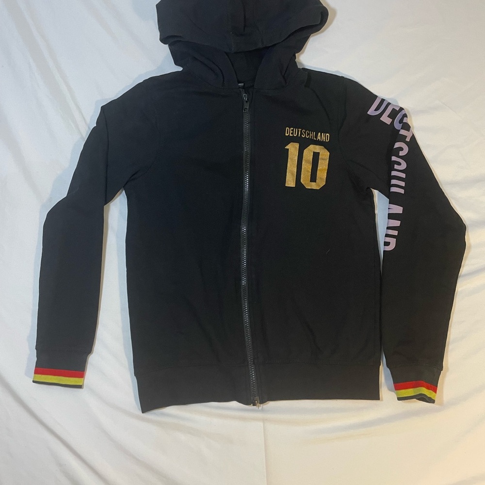 Deutschland 10 Black Zip-Up Hoodie with Flag Trim
